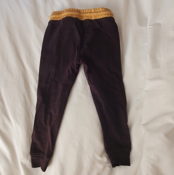 Color-Block Jogger Set - Picture 6 of 6